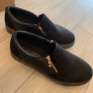 Black sparkly sneakers with gold hardware